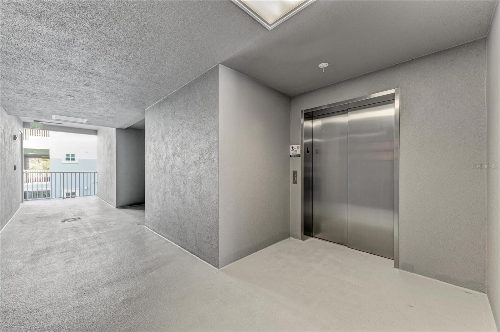 MARINA WALK ON HARBOUR ISLE PH 2-11 OR26 - Residential