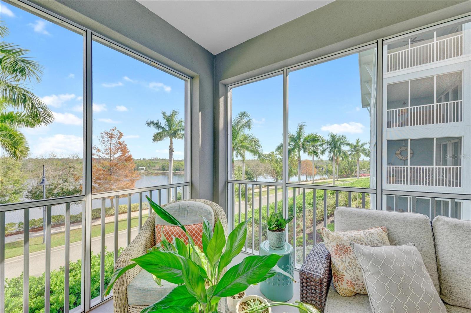 MARINA WALK ON HARBOUR ISLE PH 2-11 OR26 - Residential