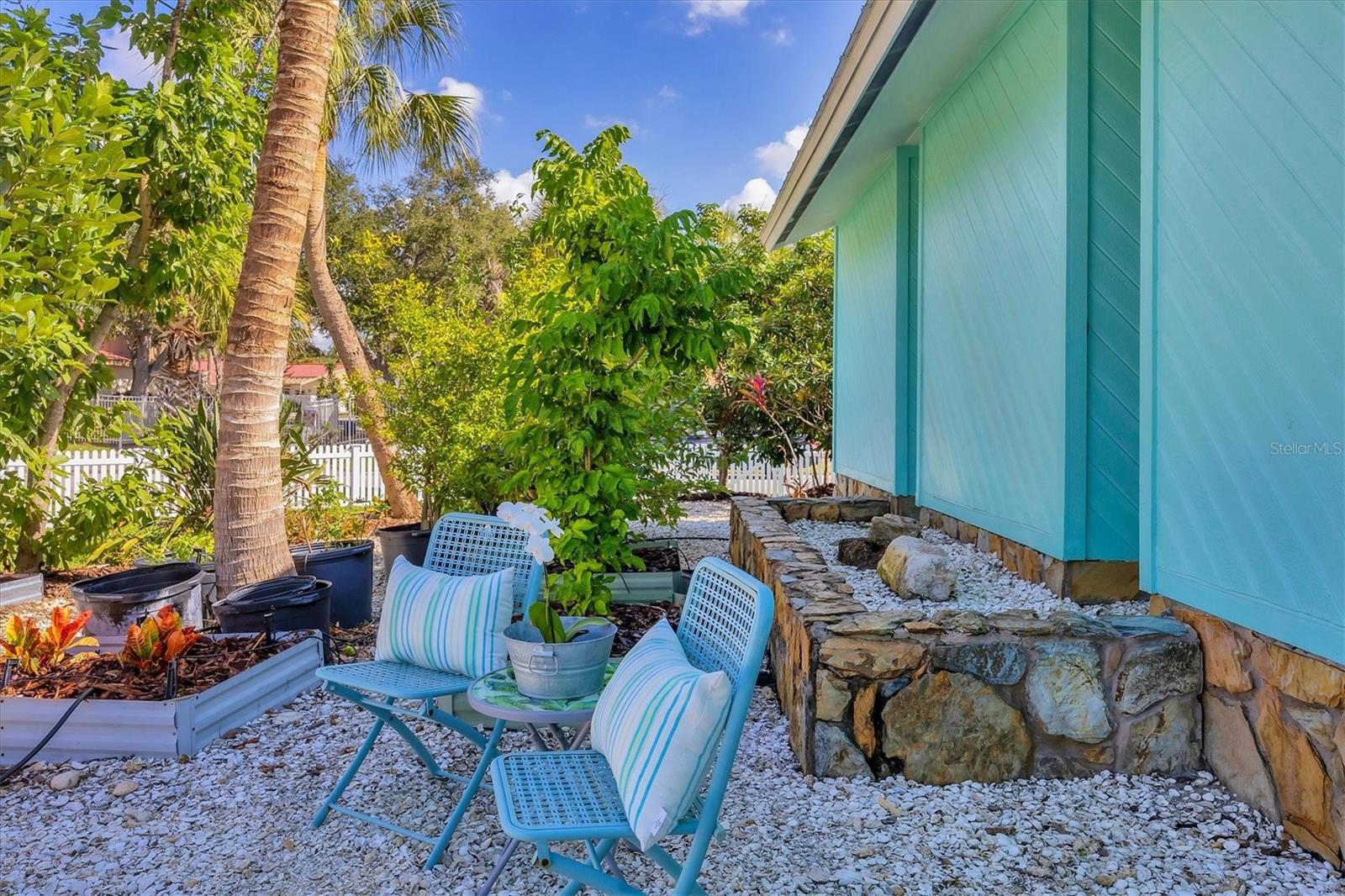 CONQUISTADOR BAYSIDE - Residential