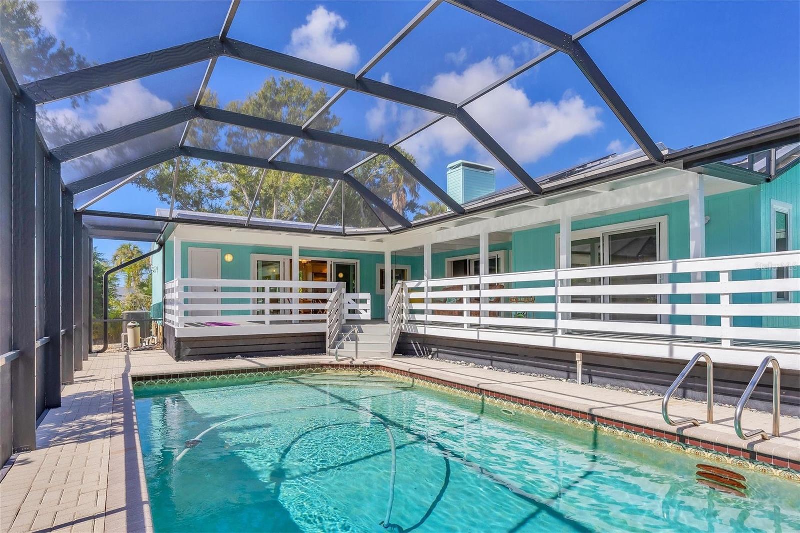 CONQUISTADOR BAYSIDE - Residential