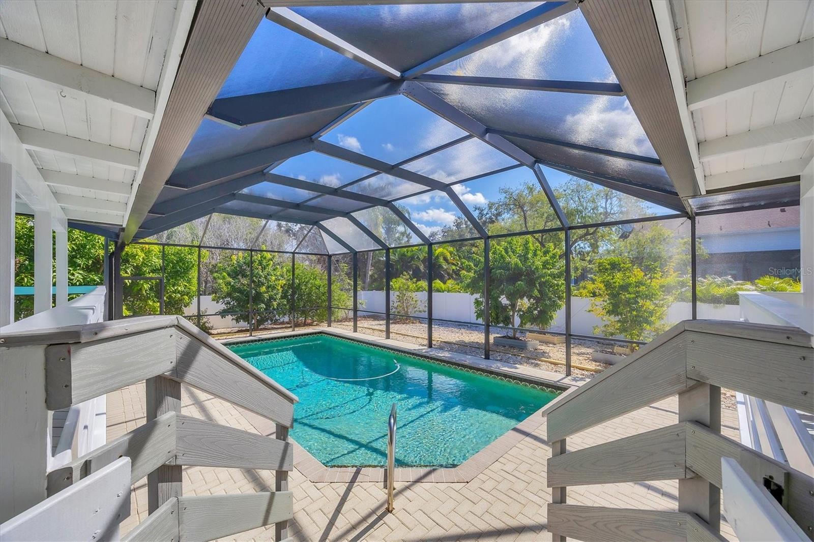 CONQUISTADOR BAYSIDE - Residential