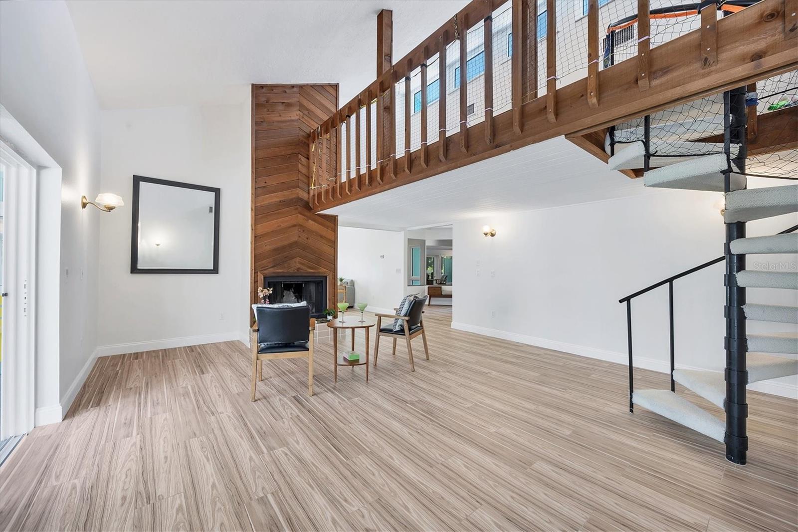 CONQUISTADOR BAYSIDE - Residential