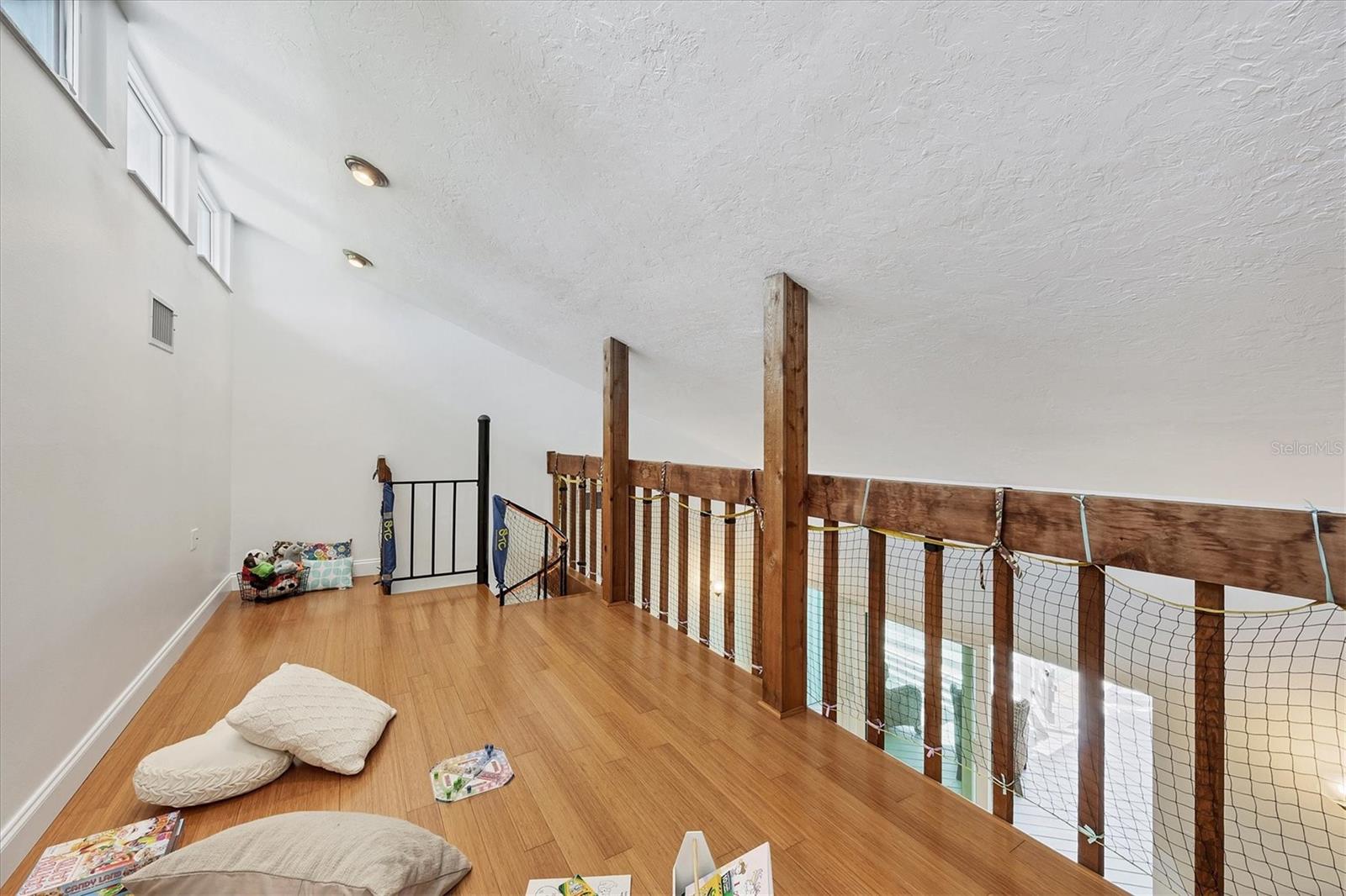 CONQUISTADOR BAYSIDE - Residential