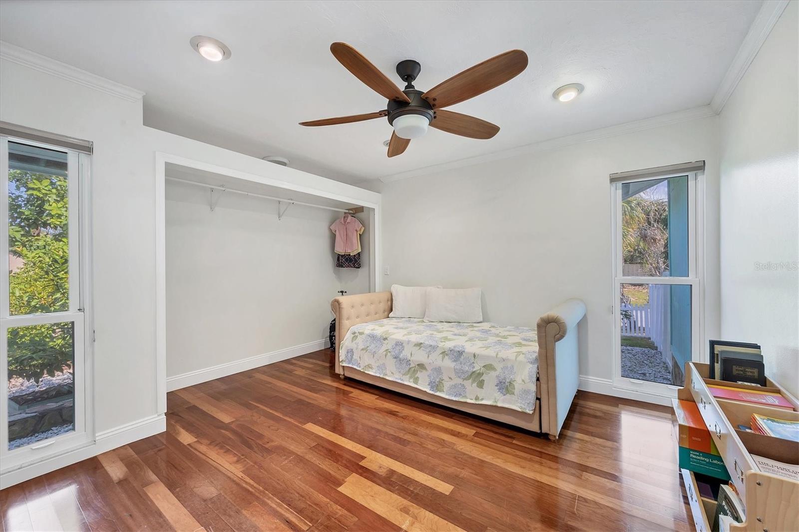 CONQUISTADOR BAYSIDE - Residential