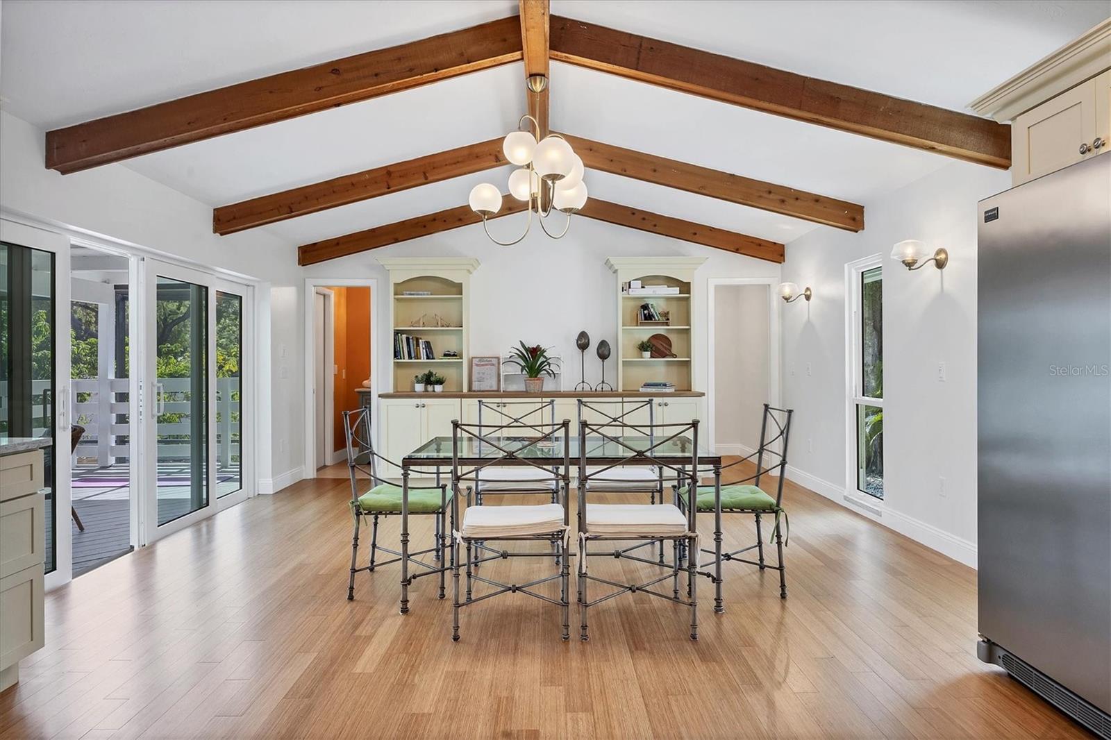 CONQUISTADOR BAYSIDE - Residential