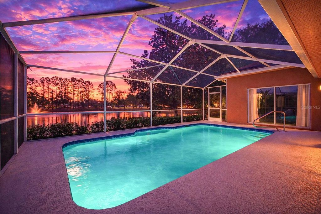 Photo of 1628 Glen Oak Lane, Lutz, FL 33549 (MLS # TB8465147)