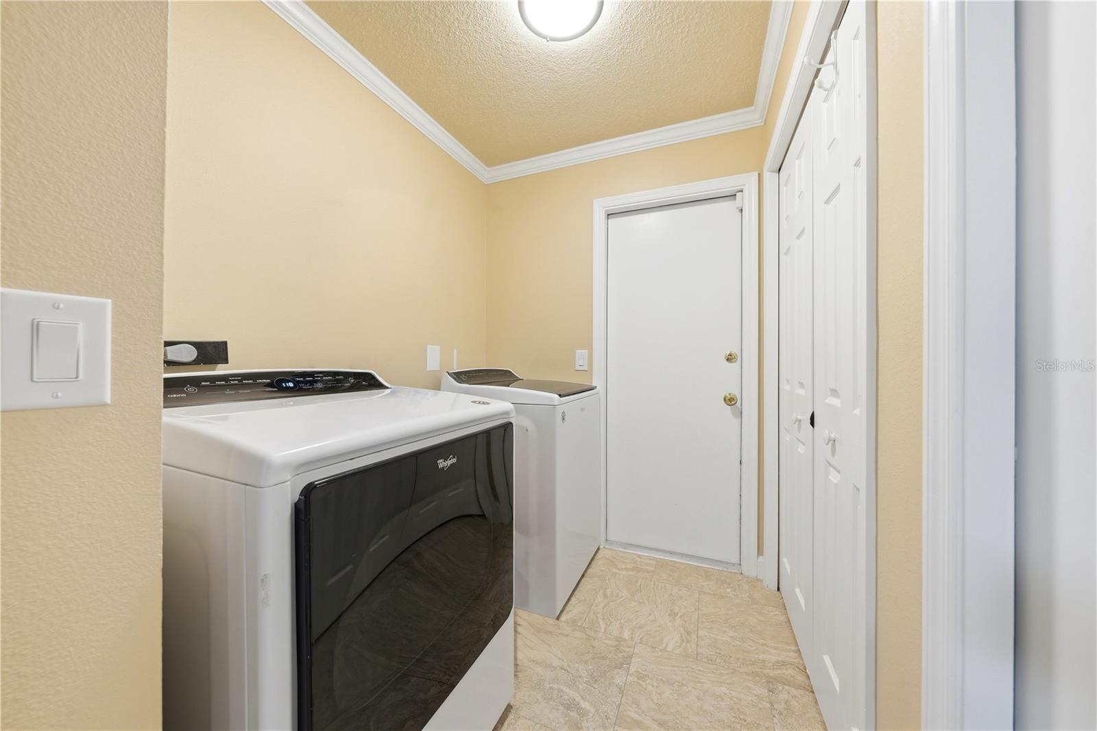CROOKED LAKE RIDGE - Residential