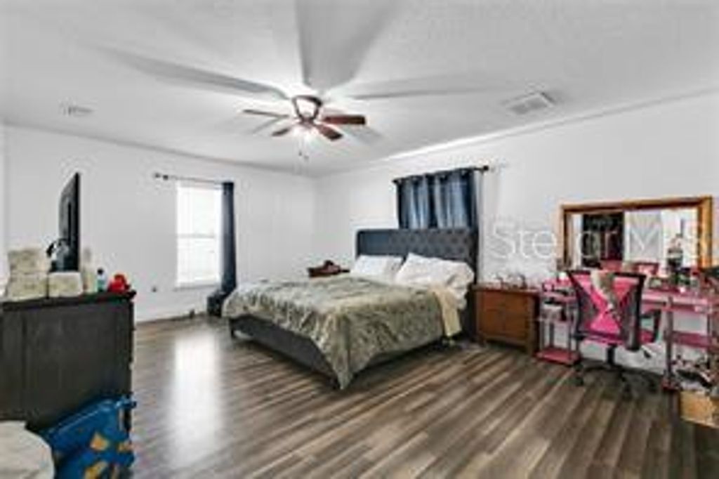 Photo of 242 Abbotsbury Drive, Kissimmee, FL 34758 (MLS # O6369299)