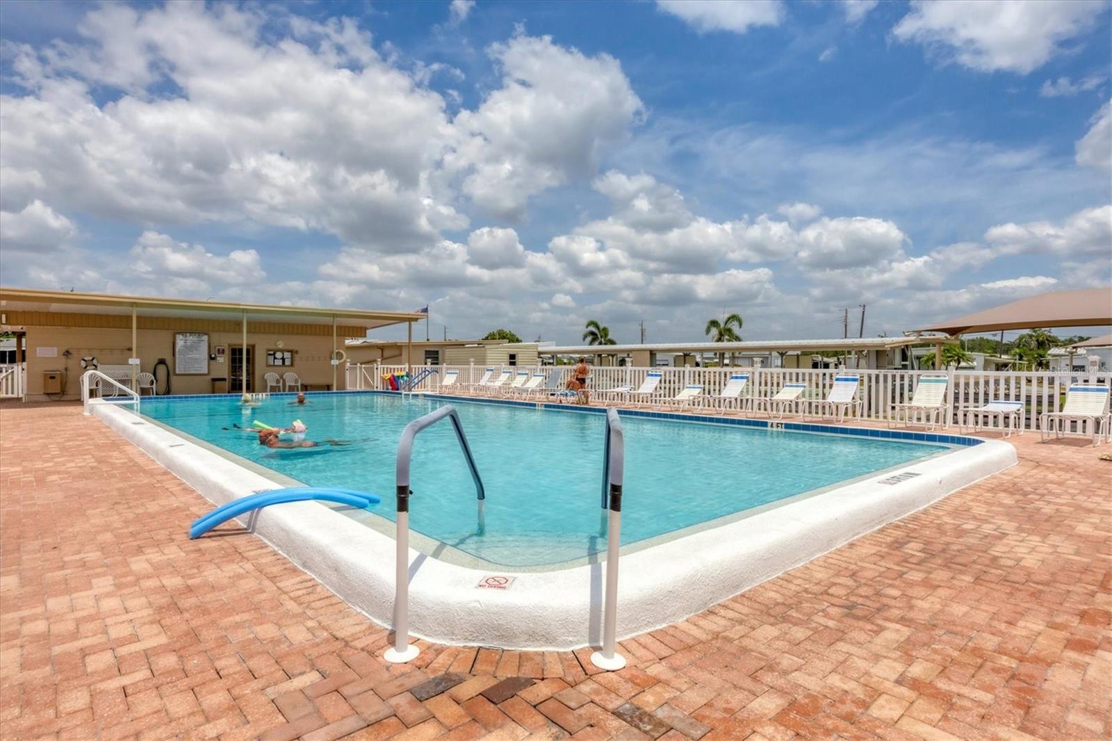 TIDEVUE ESTATES FIRST ADD - Residential