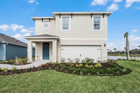 A home in WINTER HAVEN