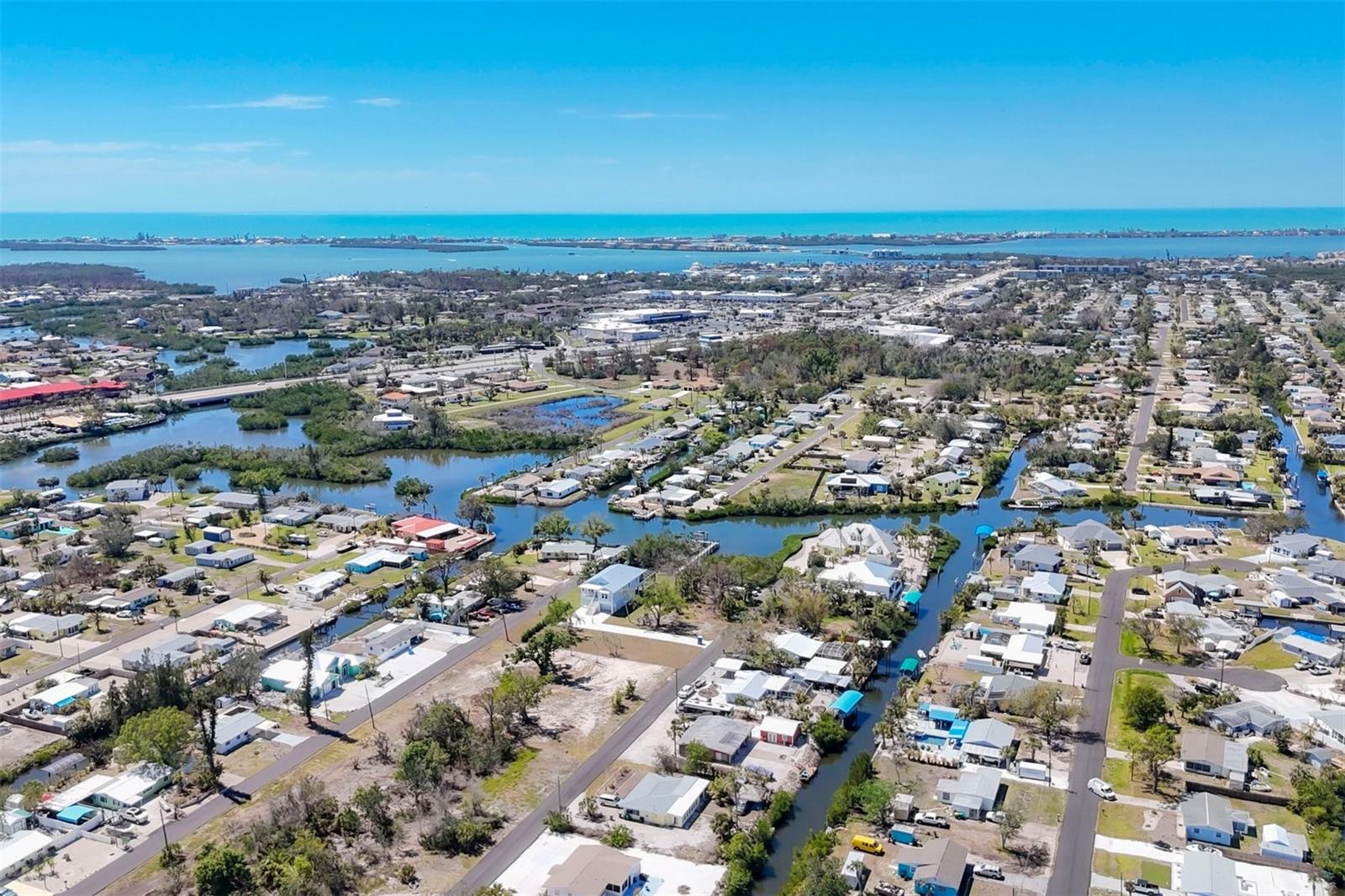 KATIES COVE - Land