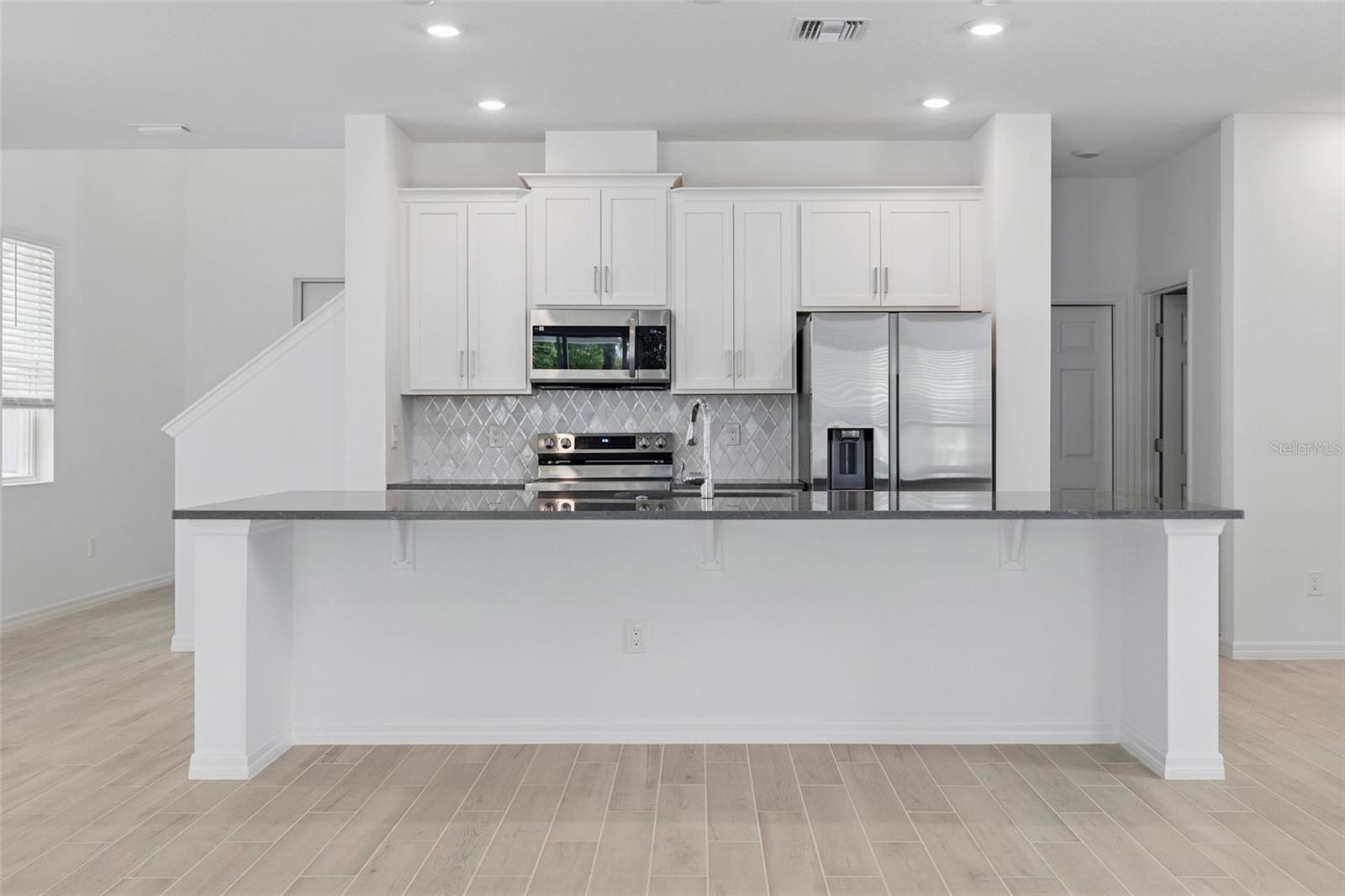 1198 HAPPY FOREST LOOP