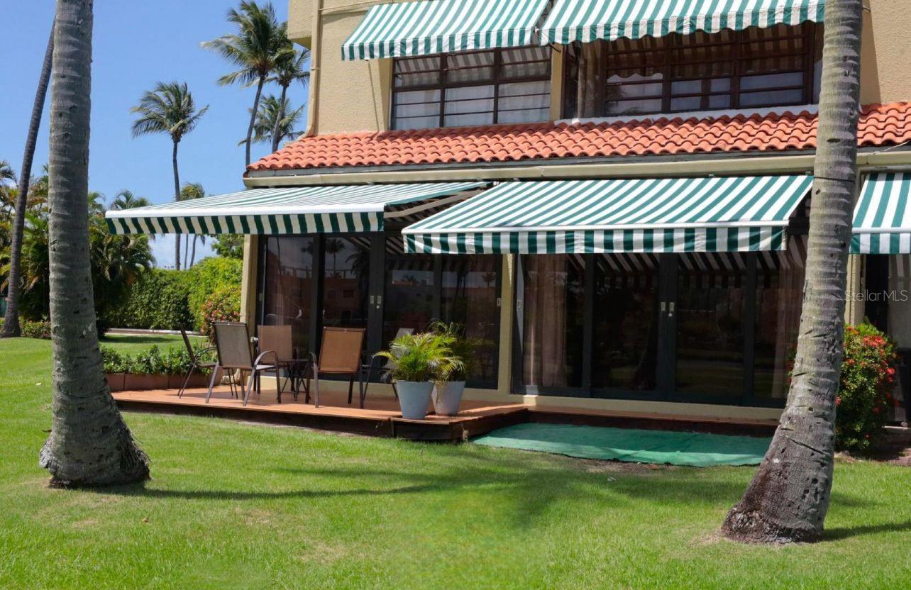 BEACH VILLAGE - Residential