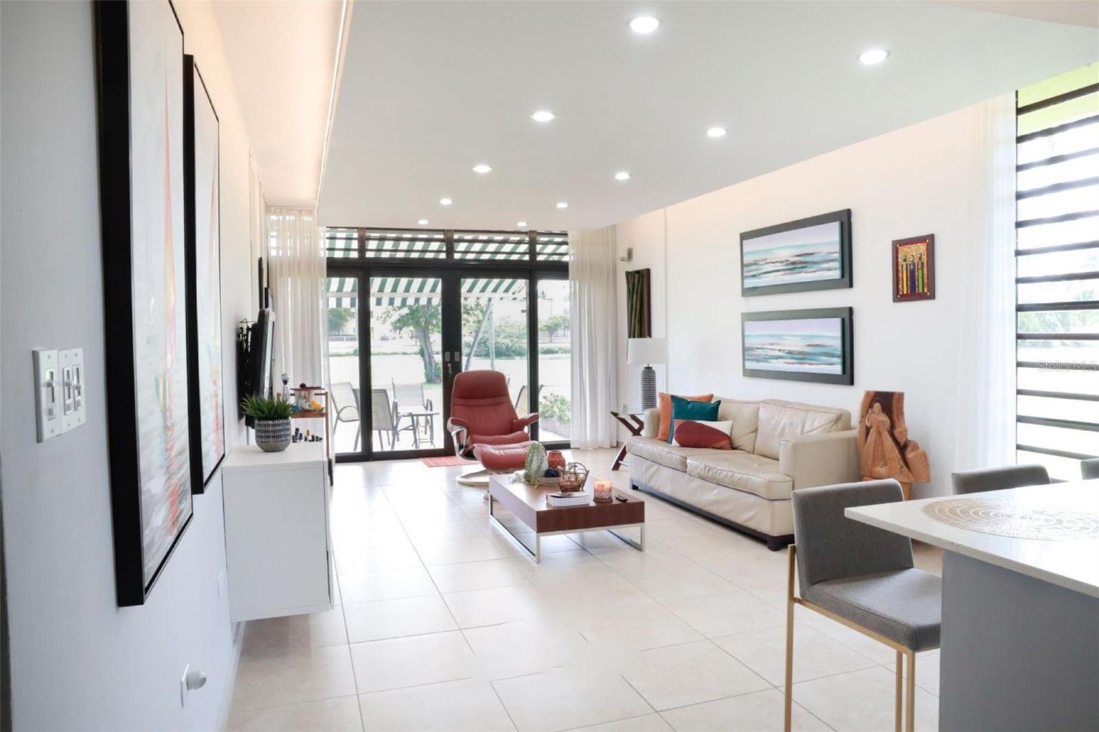 BEACH VILLAGE - Residential