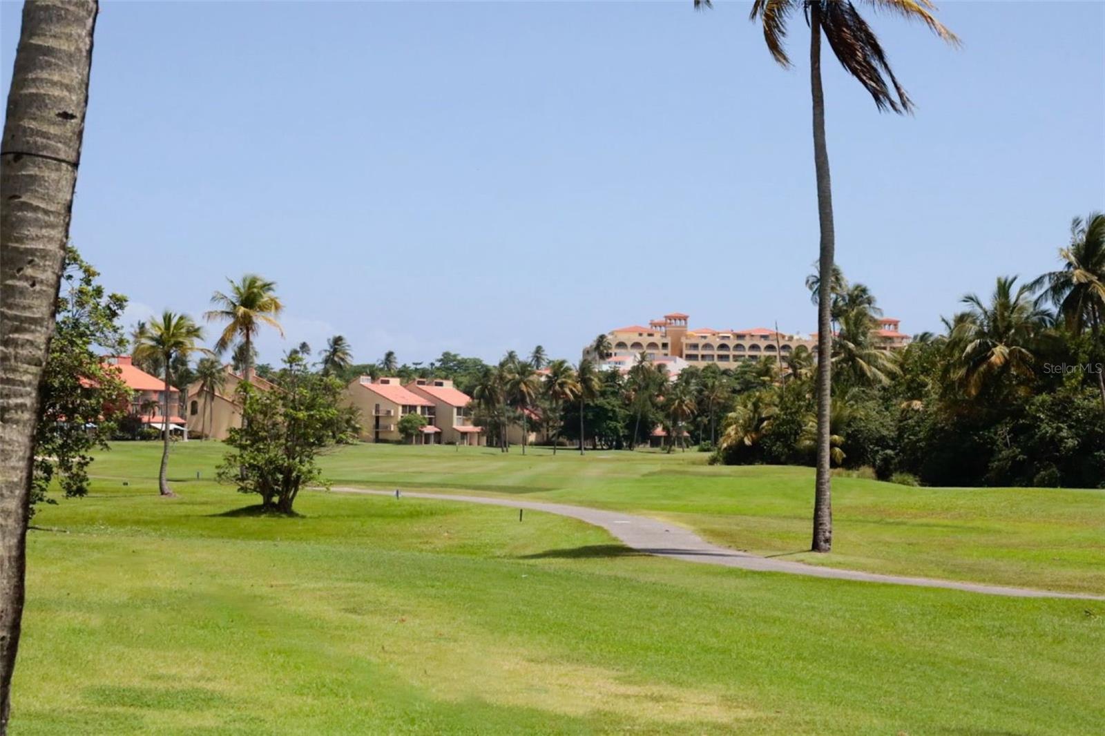BEACH VILLAGE - Residential