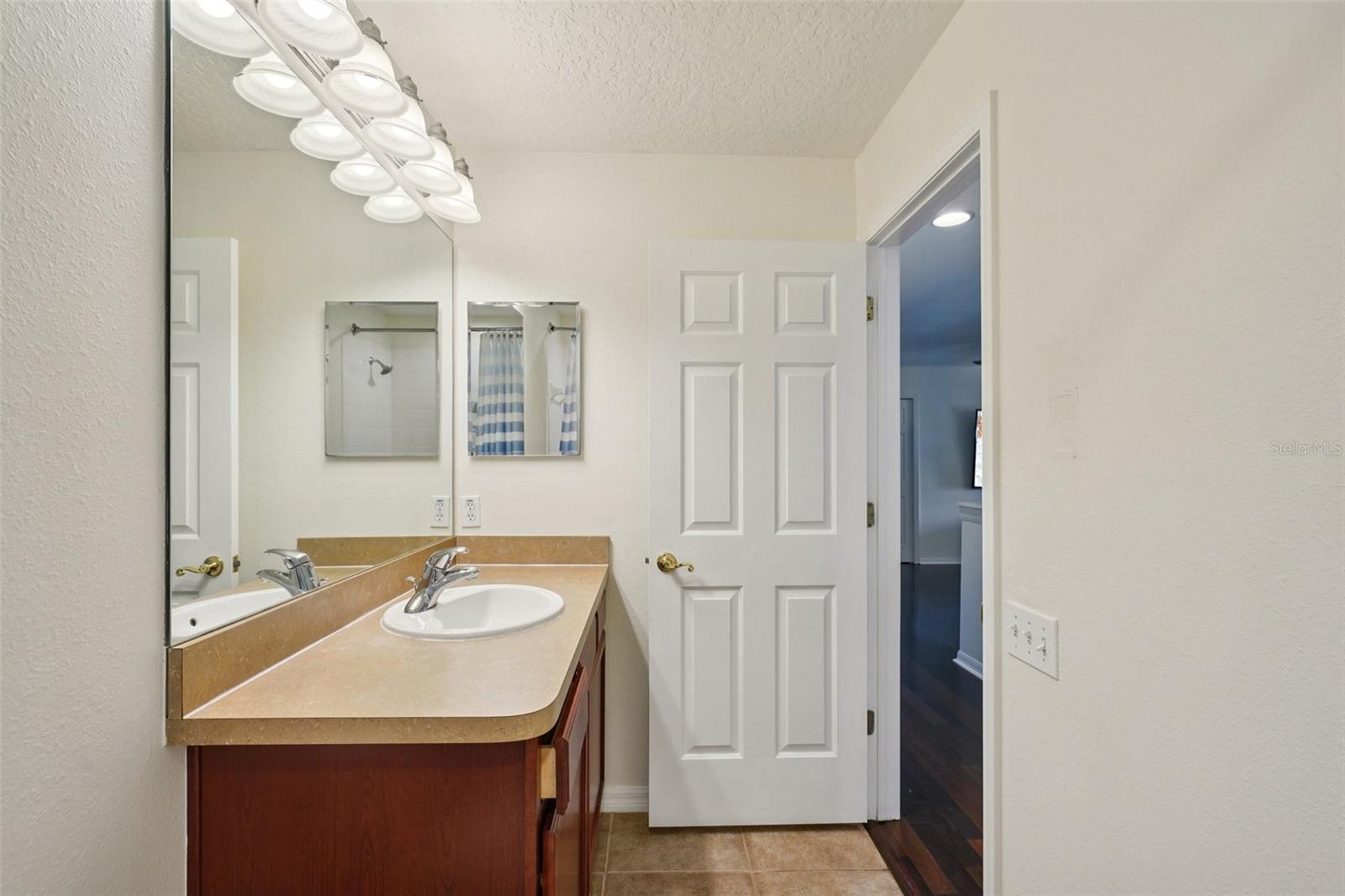 PALMBROOKE TWNHMS - Residential