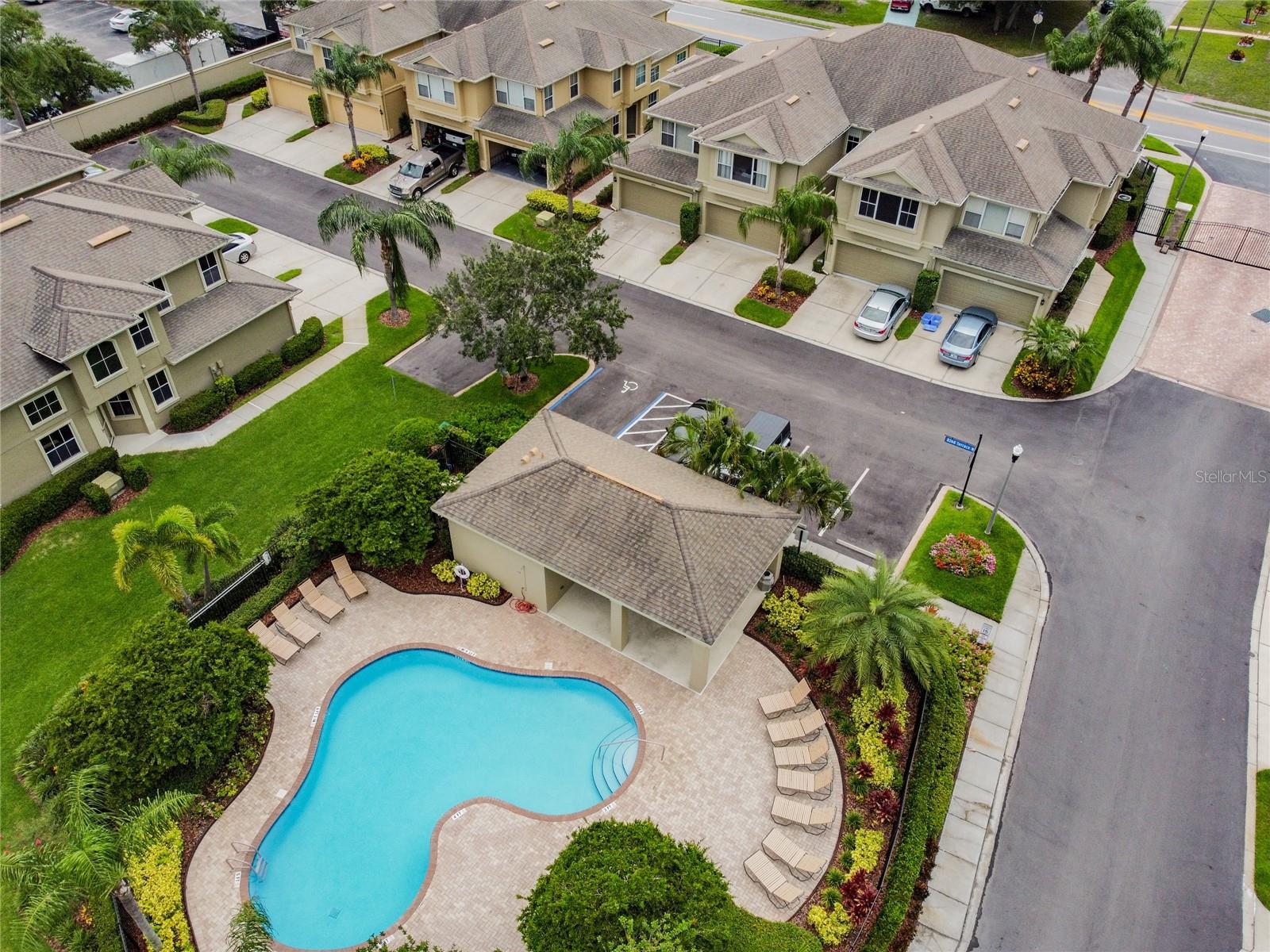 PALMBROOKE TWNHMS - Residential