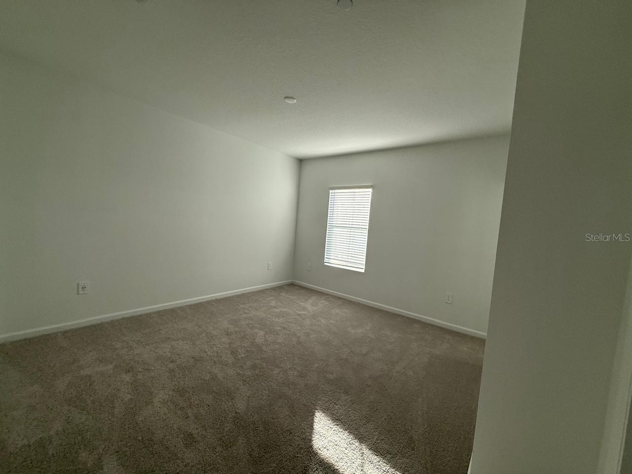 BRONSONS RDG REP - Residential Lease