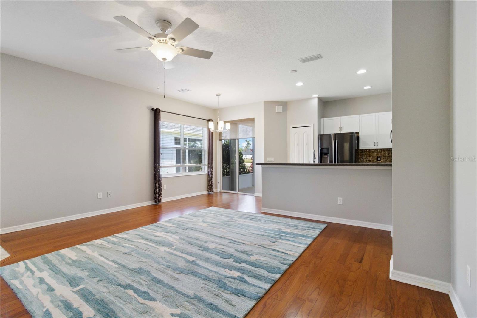 5227 AQUA BREEZE DRIVE