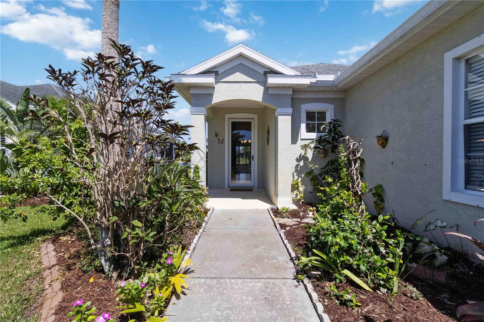 5227 AQUA BREEZE DRIVE