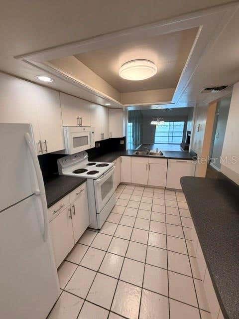 Photo of 4109 Fairview Vista Point #315, Orlando, FL 32804 (MLS # O6433870)