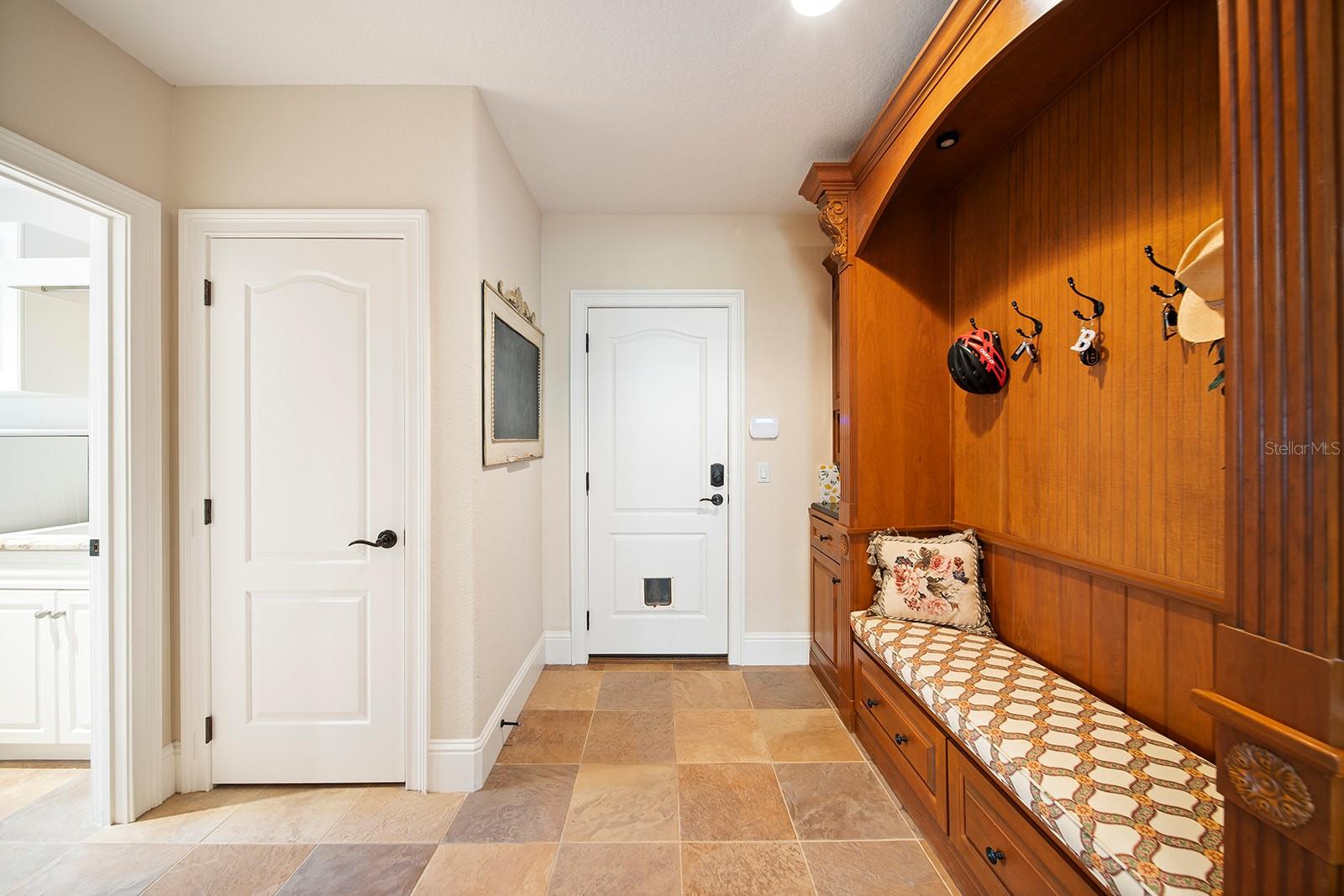 KEENES POINTE - Residential