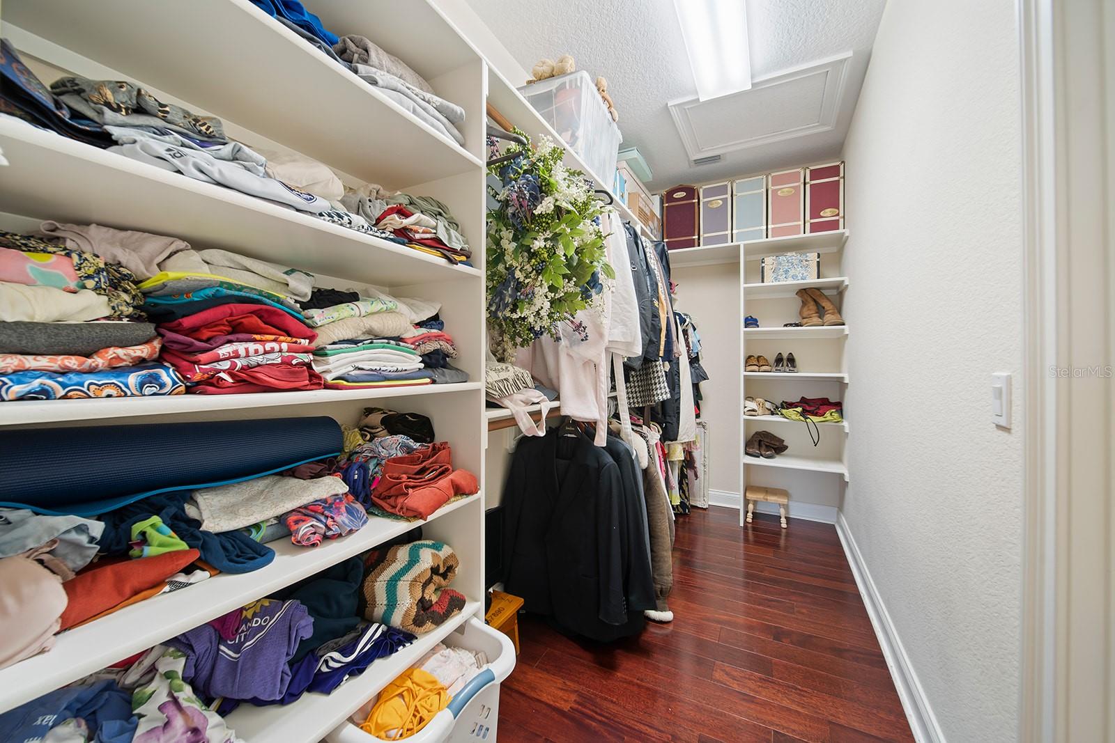 KEENES POINTE - Residential