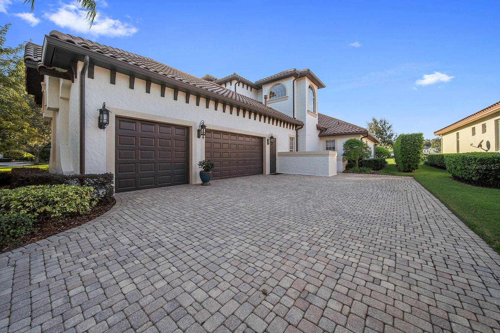 KEENES POINTE - Residential