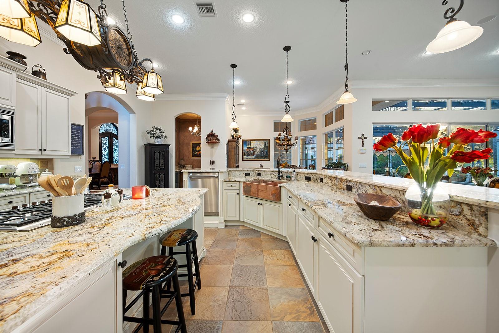 KEENES POINTE - Residential