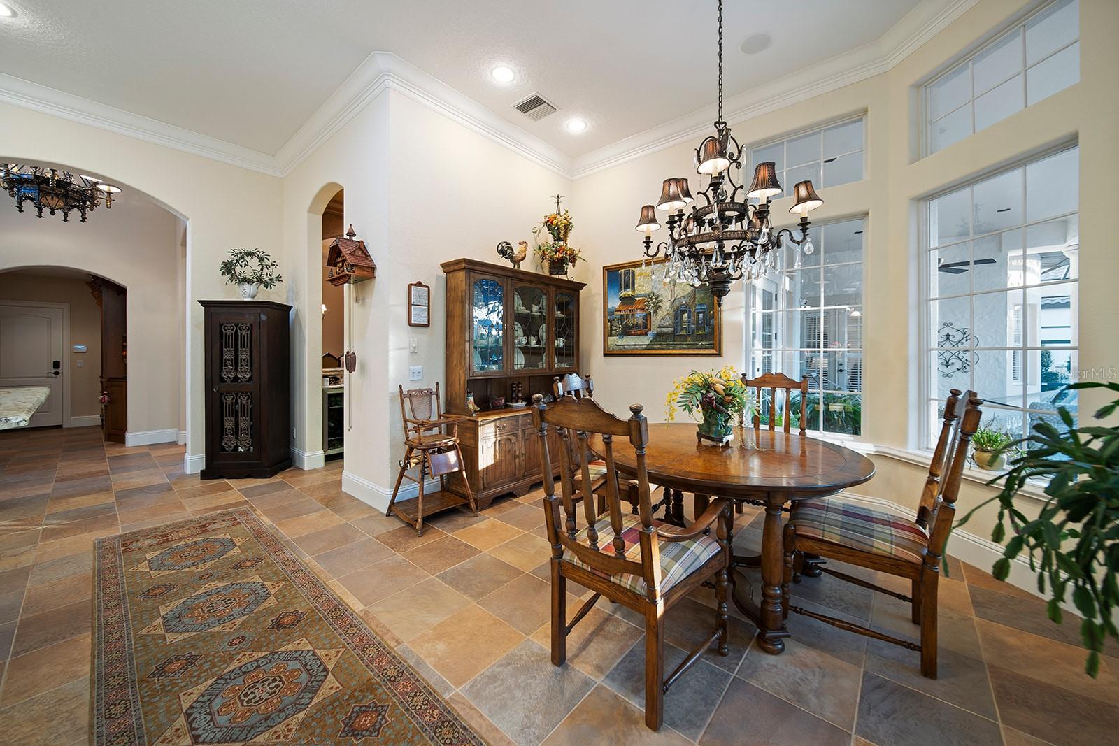 KEENES POINTE - Residential