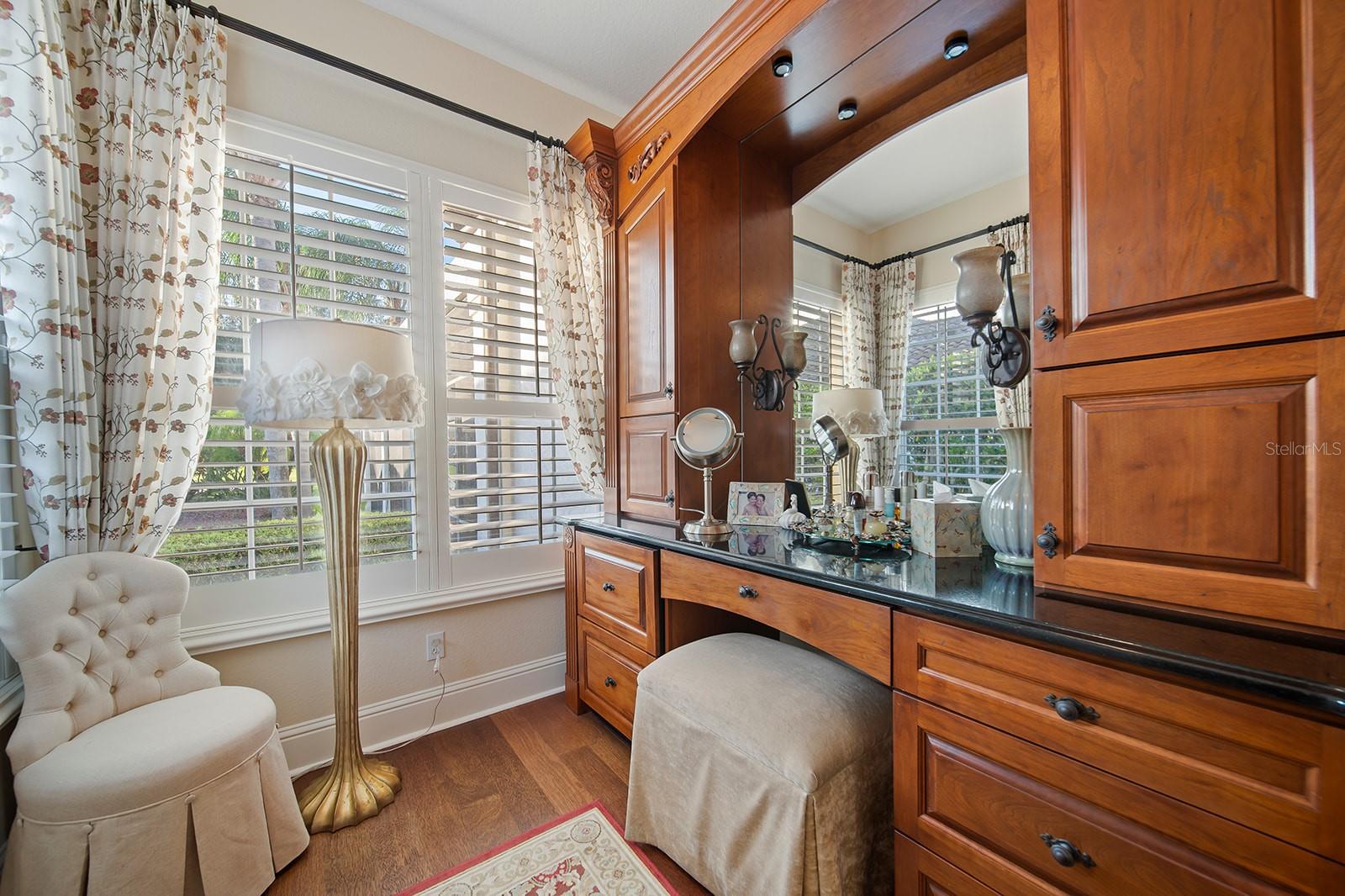 KEENES POINTE - Residential