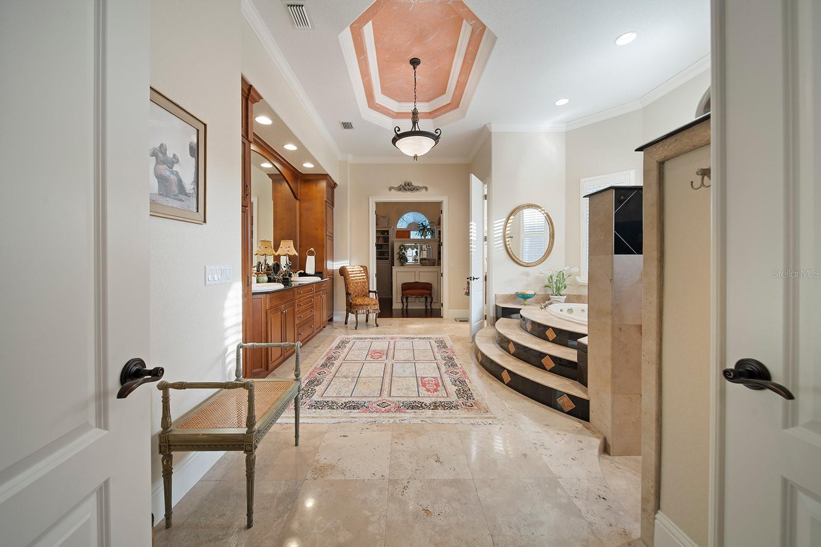 KEENES POINTE - Residential