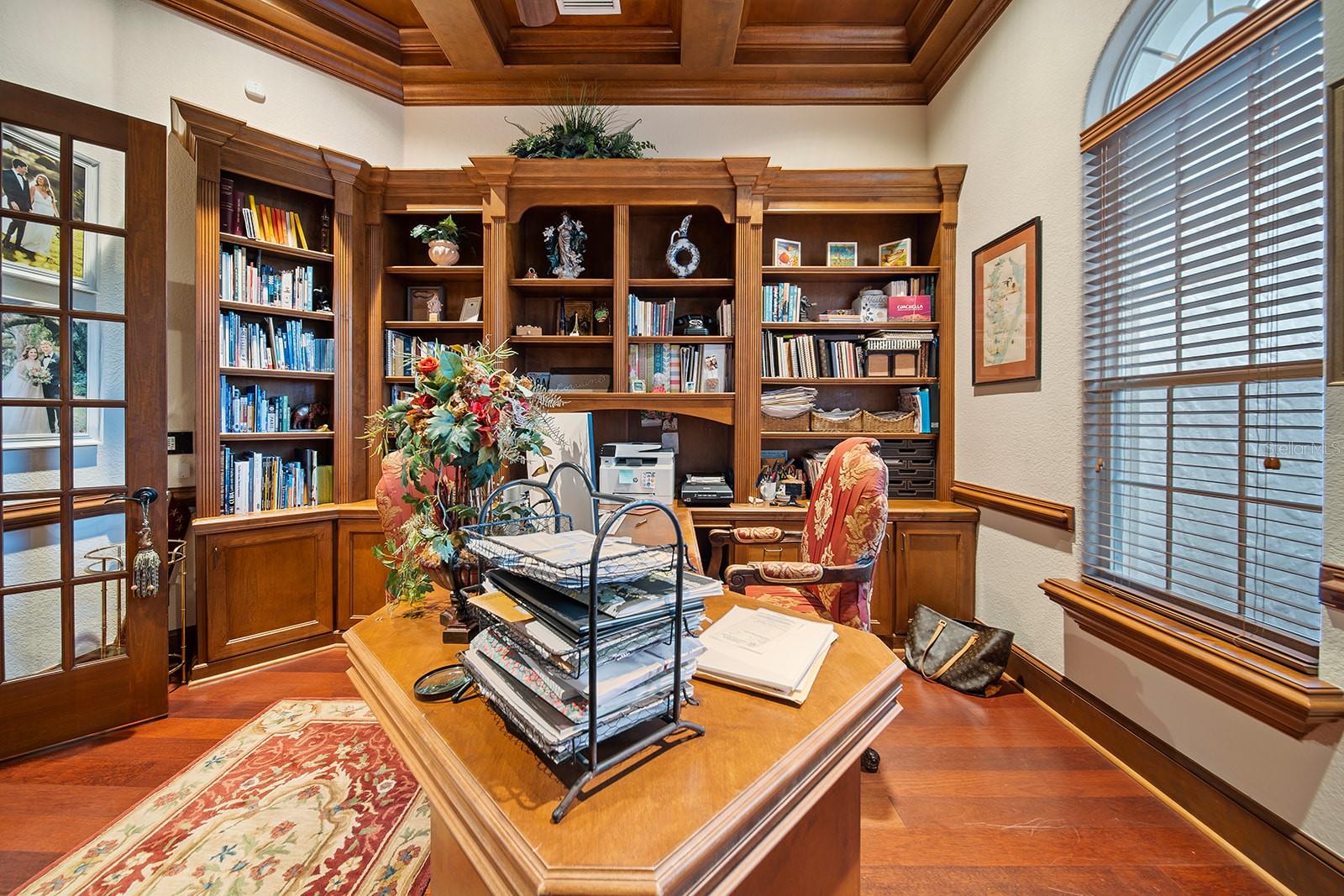 KEENES POINTE - Residential