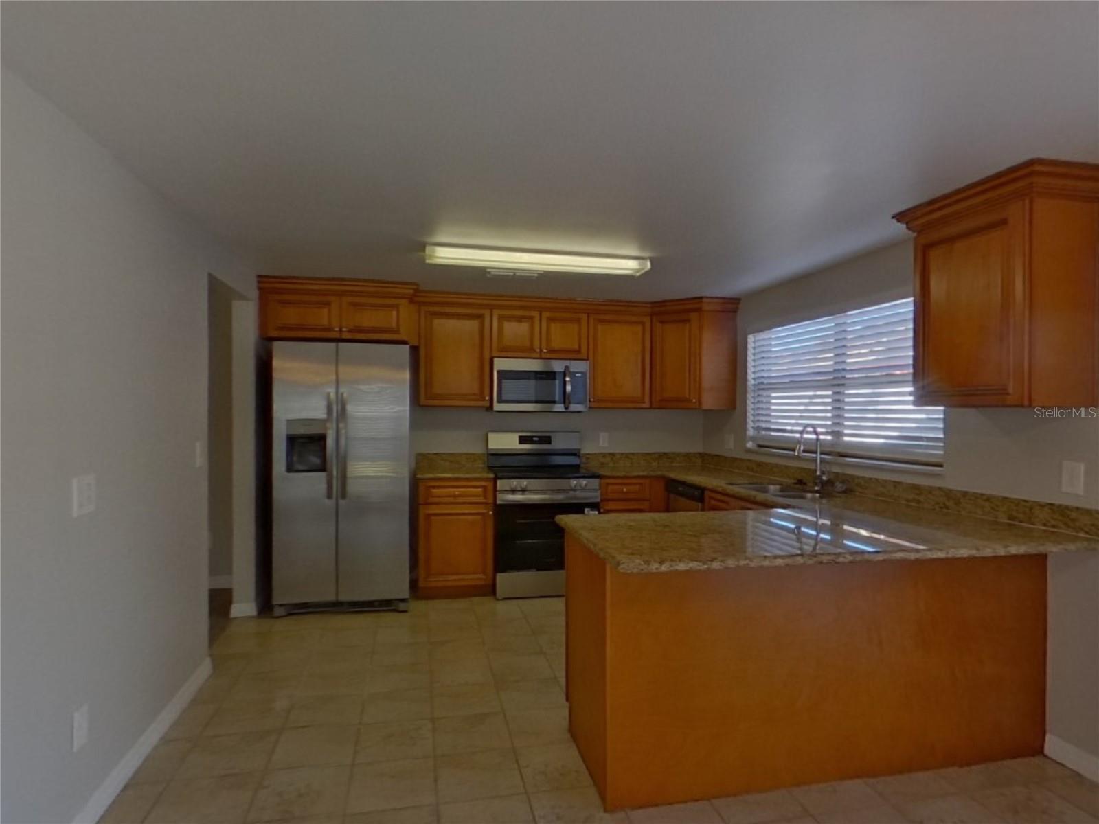 TOWNN COUNTRY PARK UNIT 26 - Residential Lease