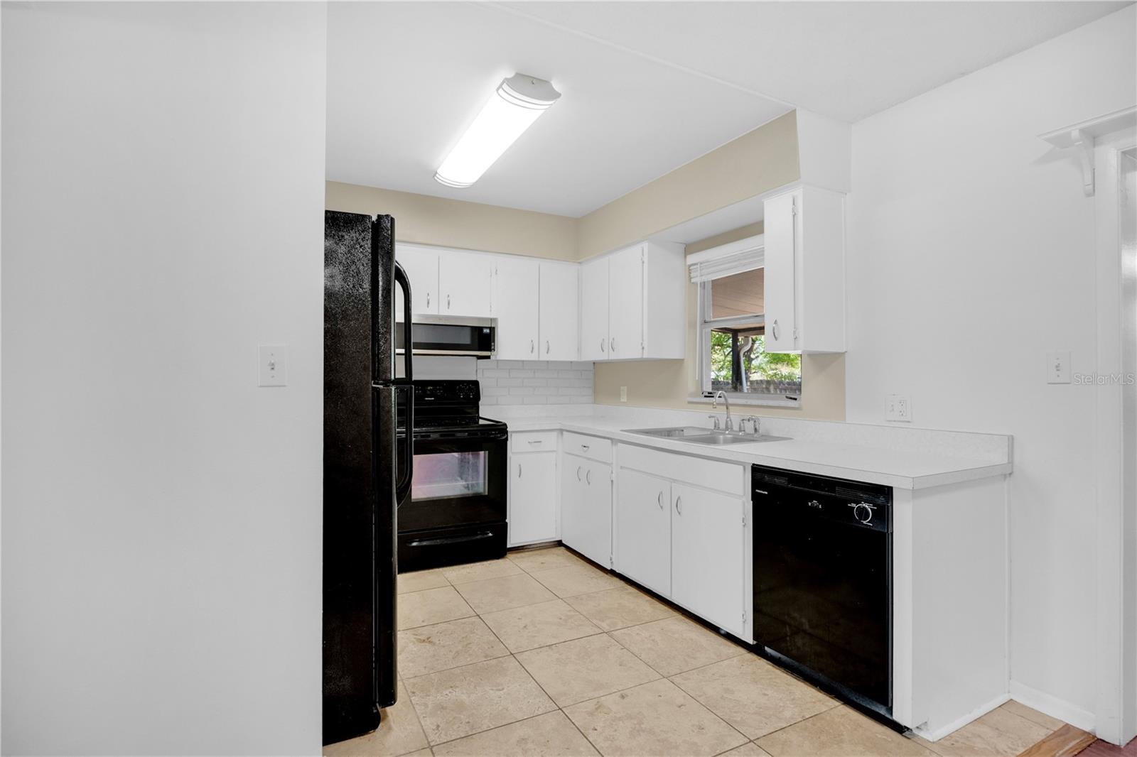 ROBERTA PLACE - Residential Lease