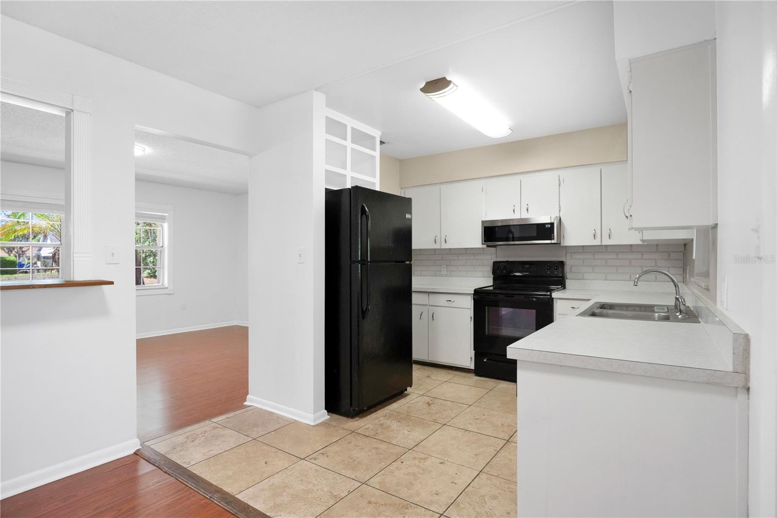 ROBERTA PLACE - Residential Lease