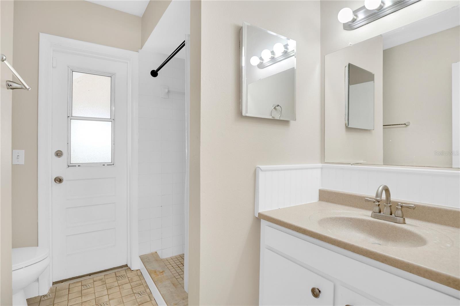 ROBERTA PLACE - Residential Lease