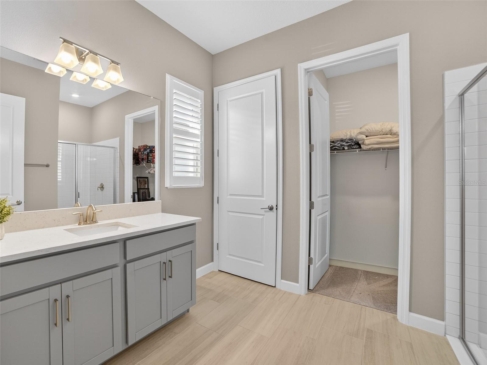 PROSPERITY LAKES - ACTIVE ADULT - Residential