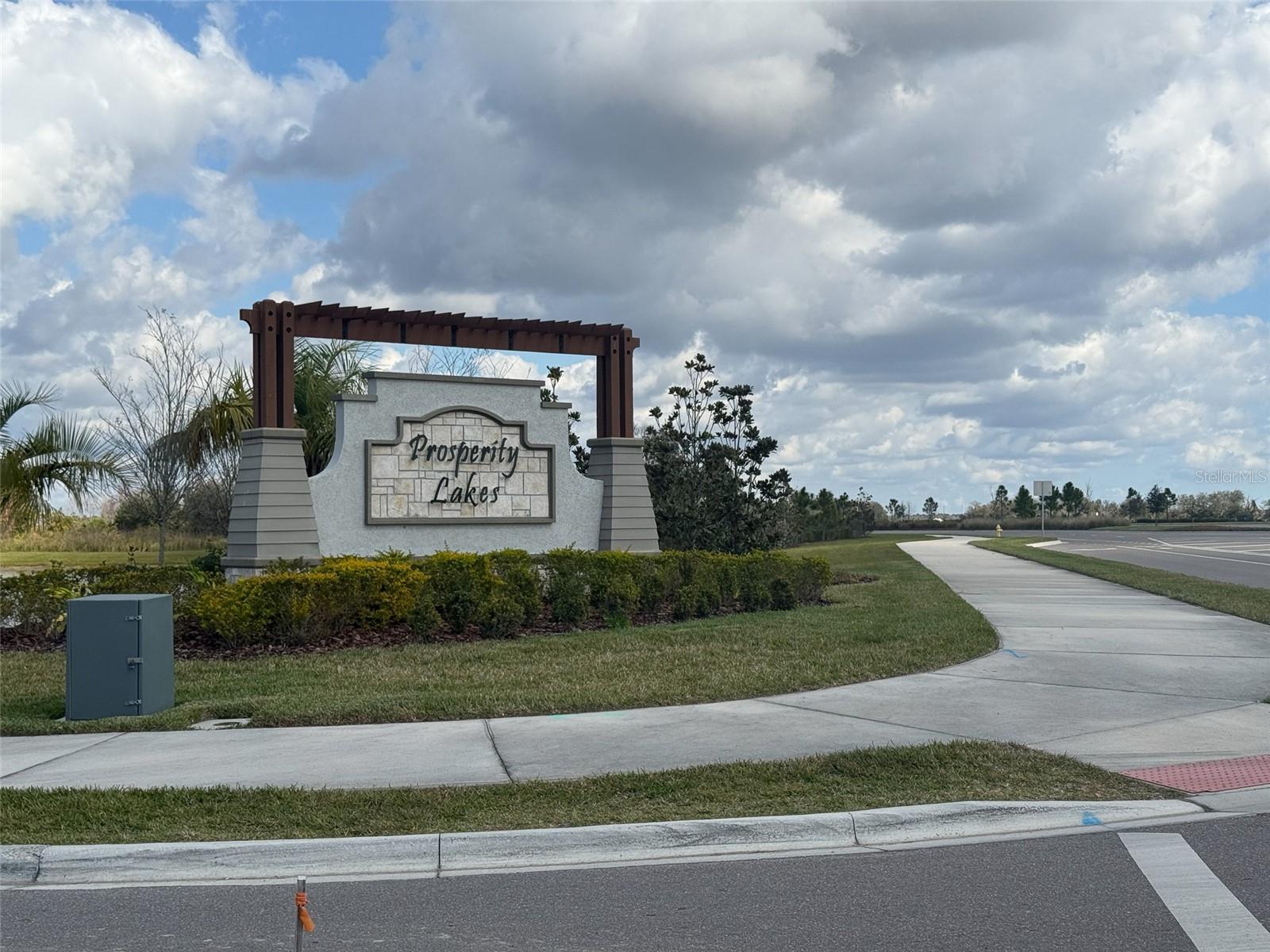 PROSPERITY LAKES - ACTIVE ADULT - Residential