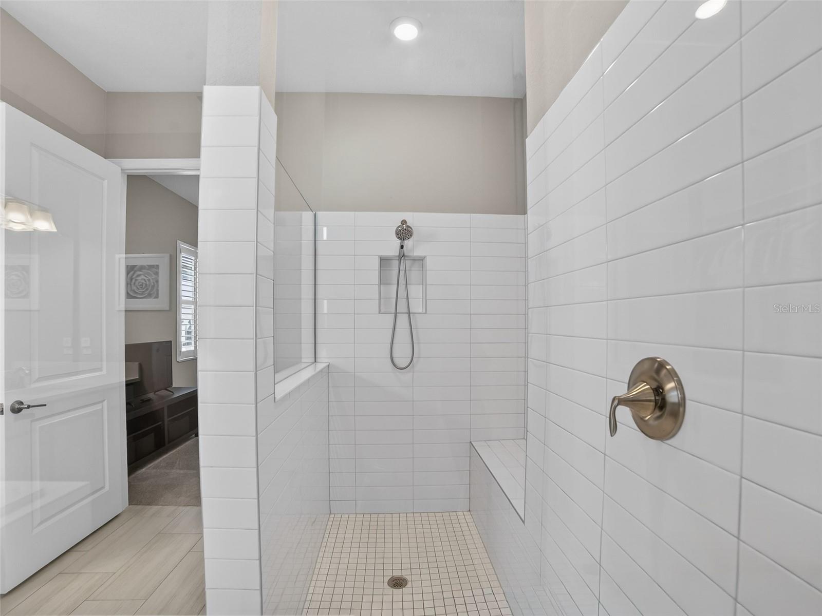 PROSPERITY LAKES - ACTIVE ADULT - Residential