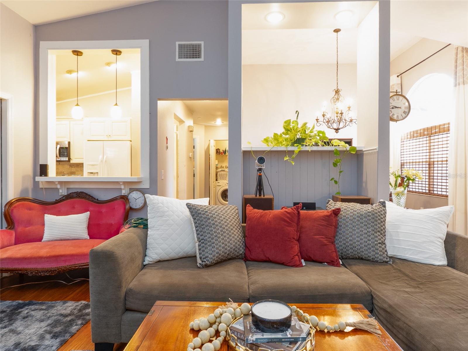 CRESCENT LAKES PH 3 - Residential