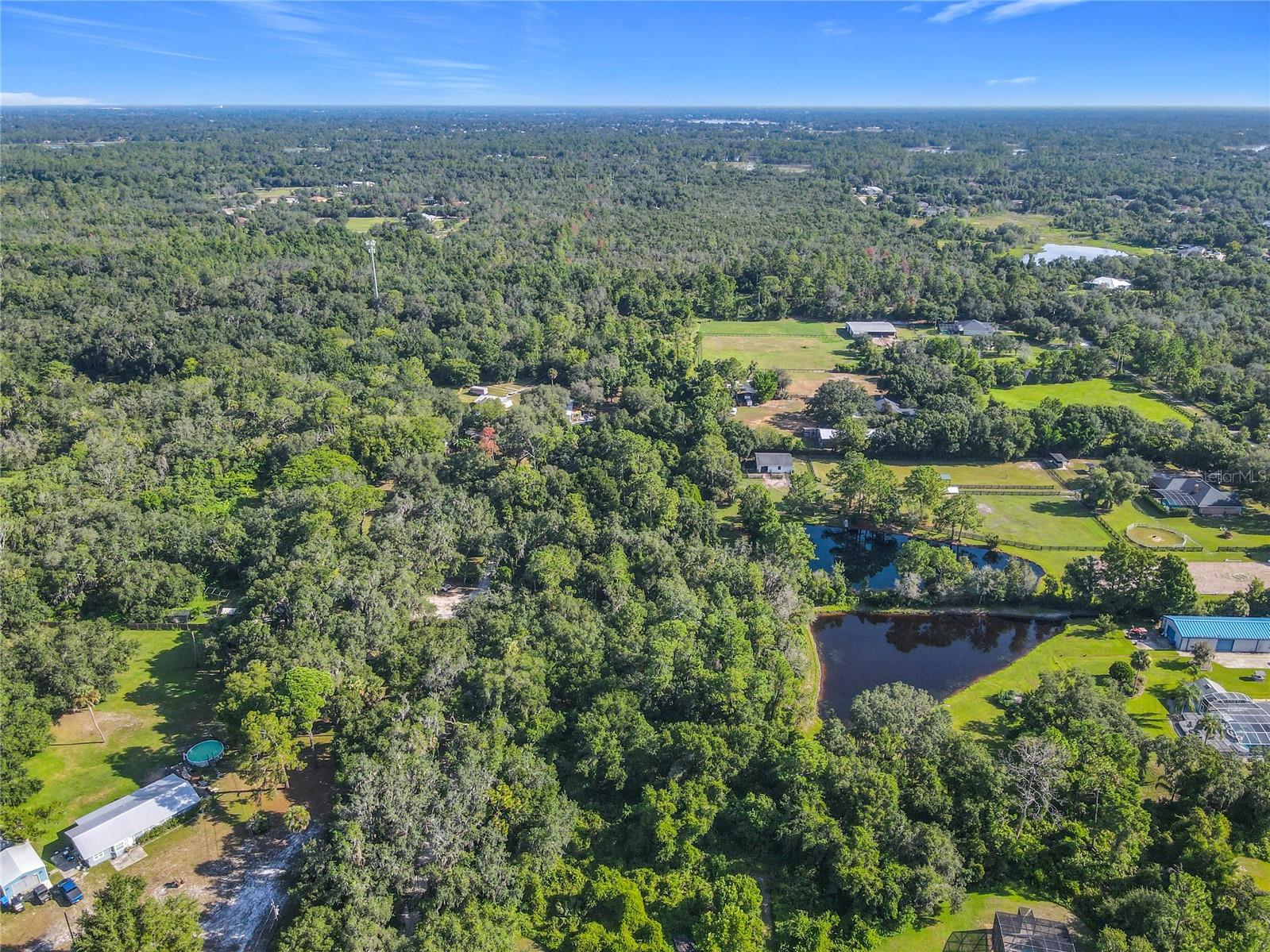 W 01/2 SW 01/4 11 19 31 - Land