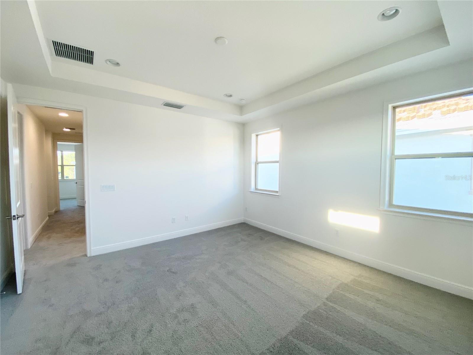 EAGLE CRK VILLAGE I PH 2 - Residential Lease