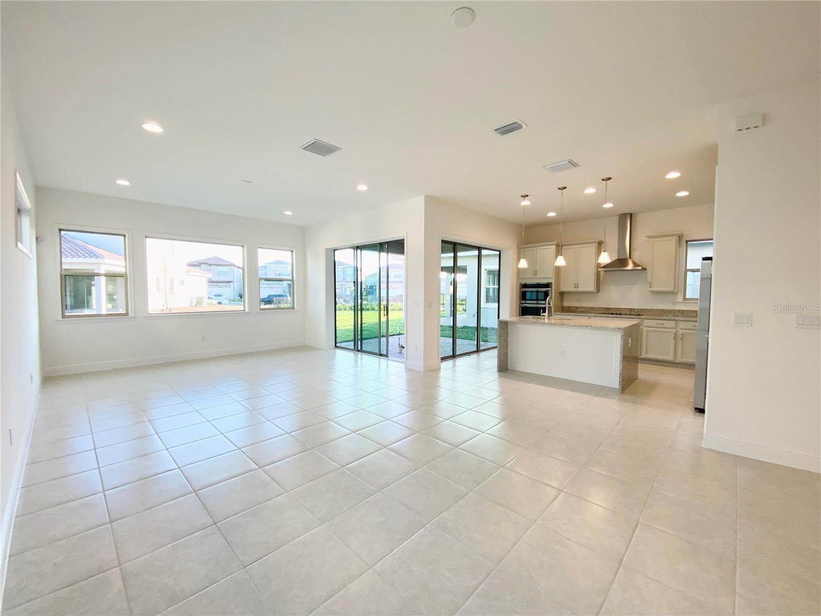 EAGLE CRK VILLAGE I PH 2 - Residential Lease