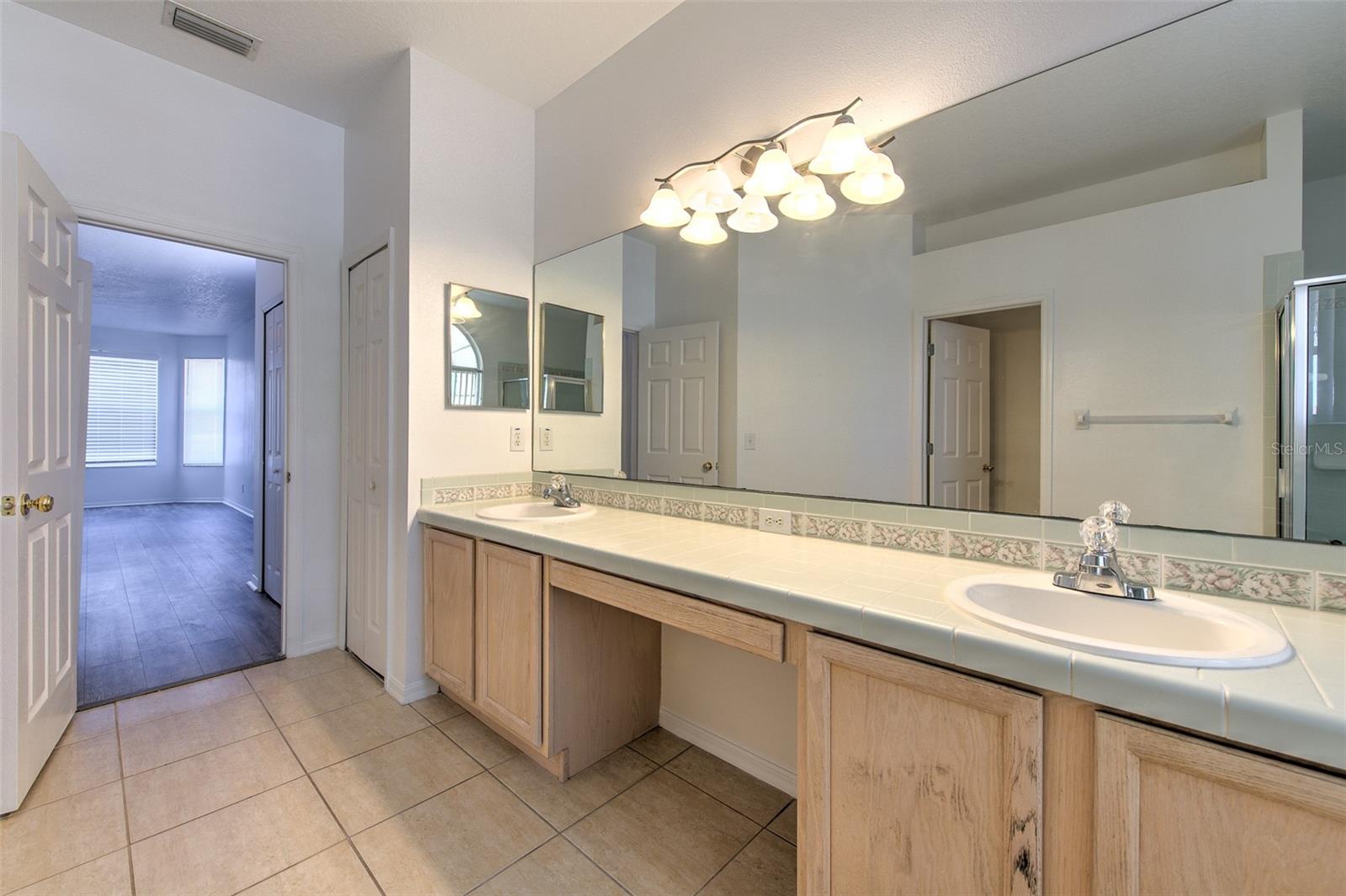 SUMMERFIELD VILLAGE 1 TR 21 - Residential