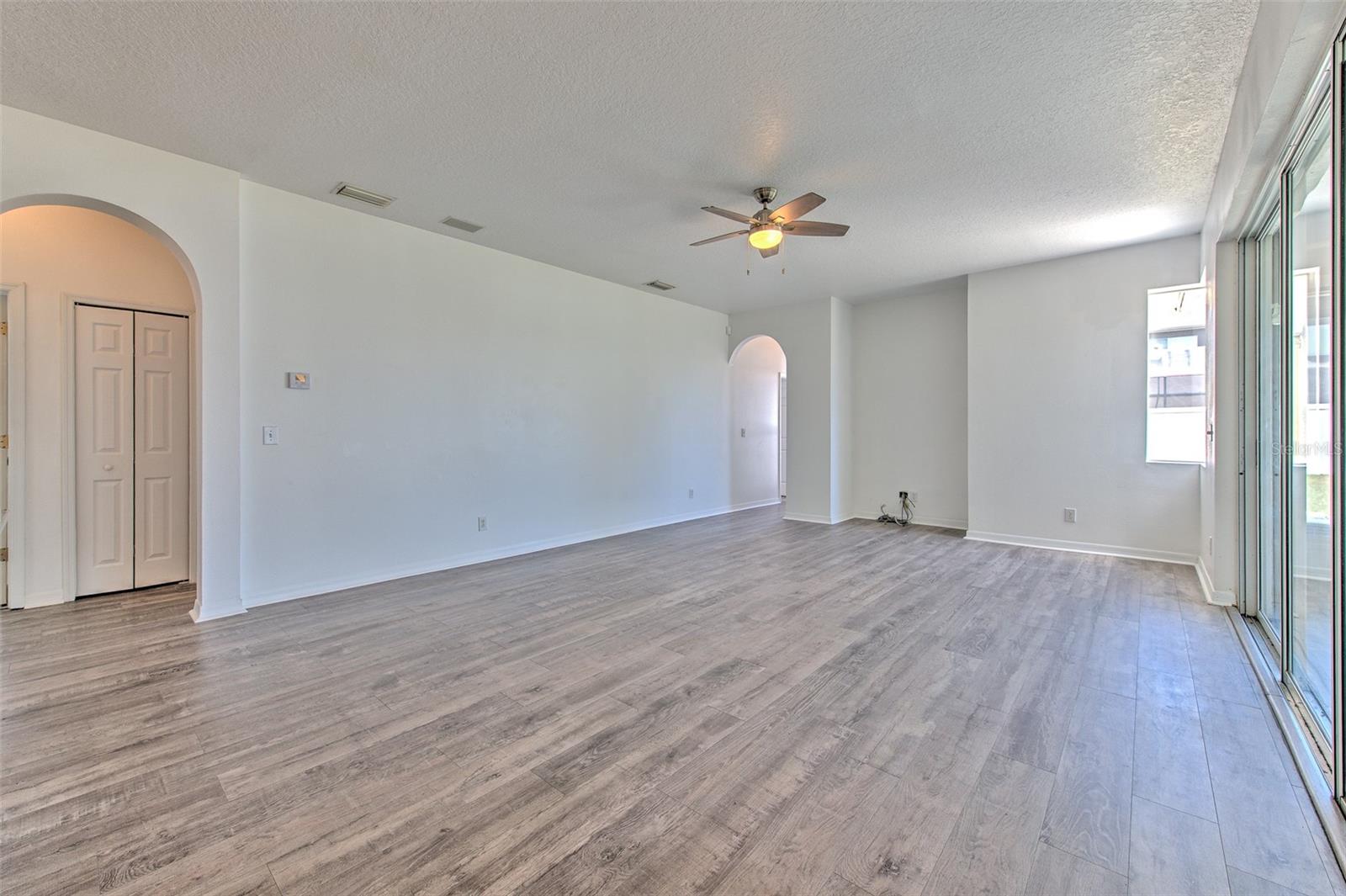 SUMMERFIELD VILLAGE 1 TR 21 - Residential