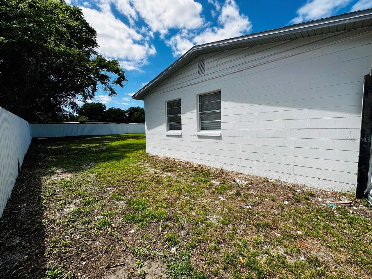 AZALEA PARK SEC 03 - Residential