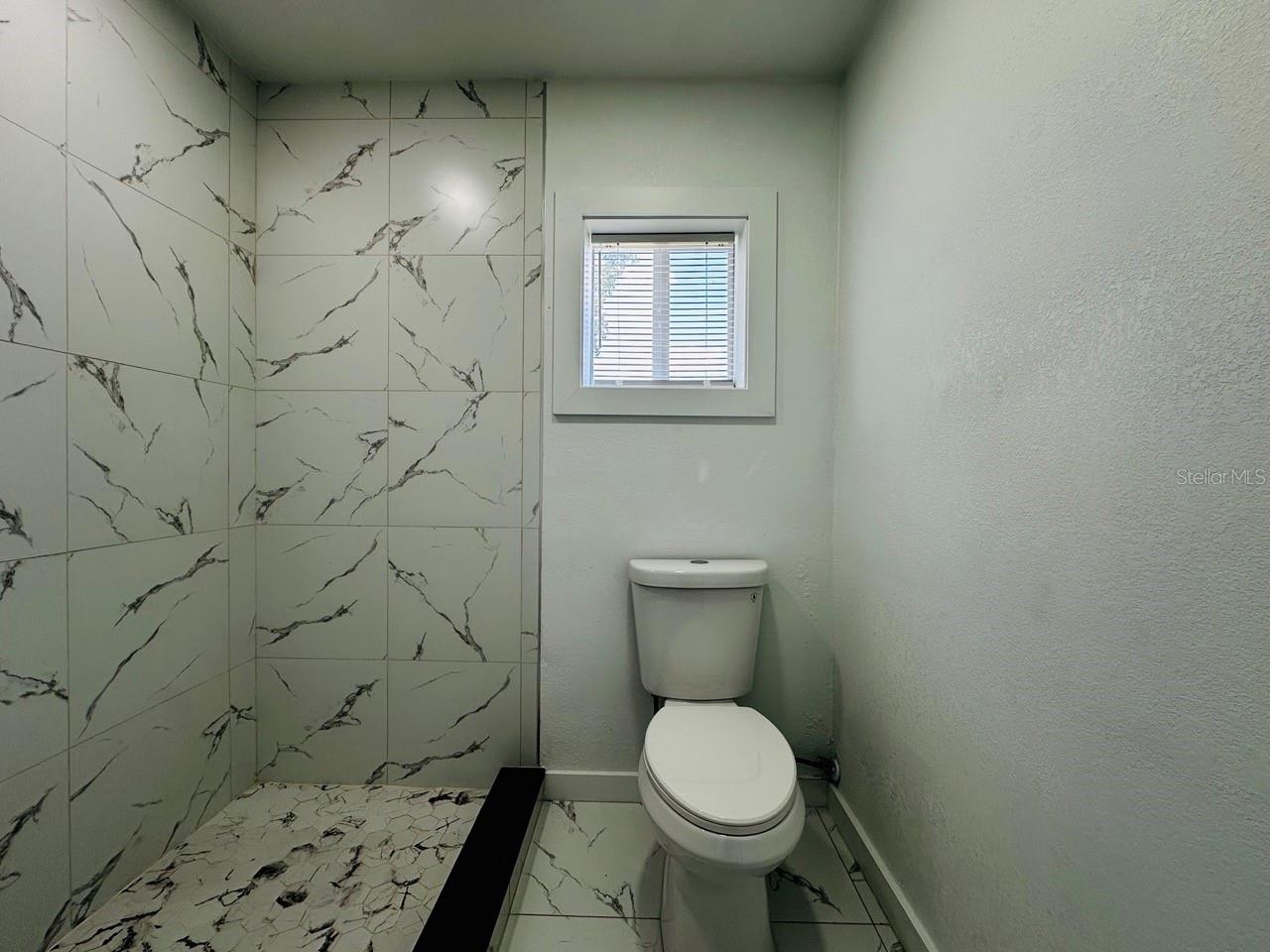 AZALEA PARK SEC 03 - Residential