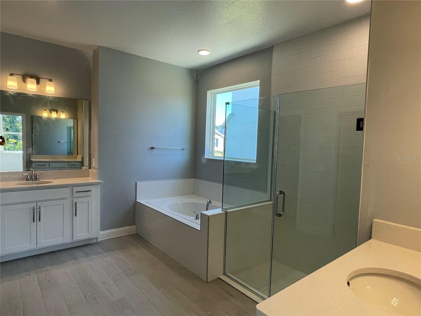 CADENCE PARK - Residential