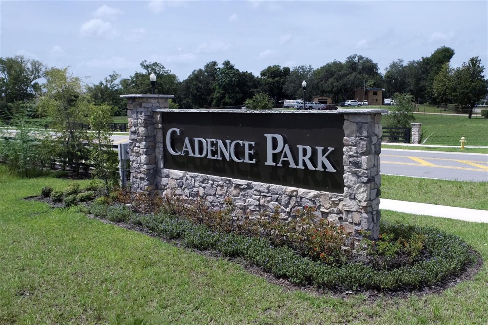 CADENCE PARK - Residential